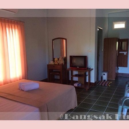 Albergue Bangsak Hut Khao Lak Exterior foto